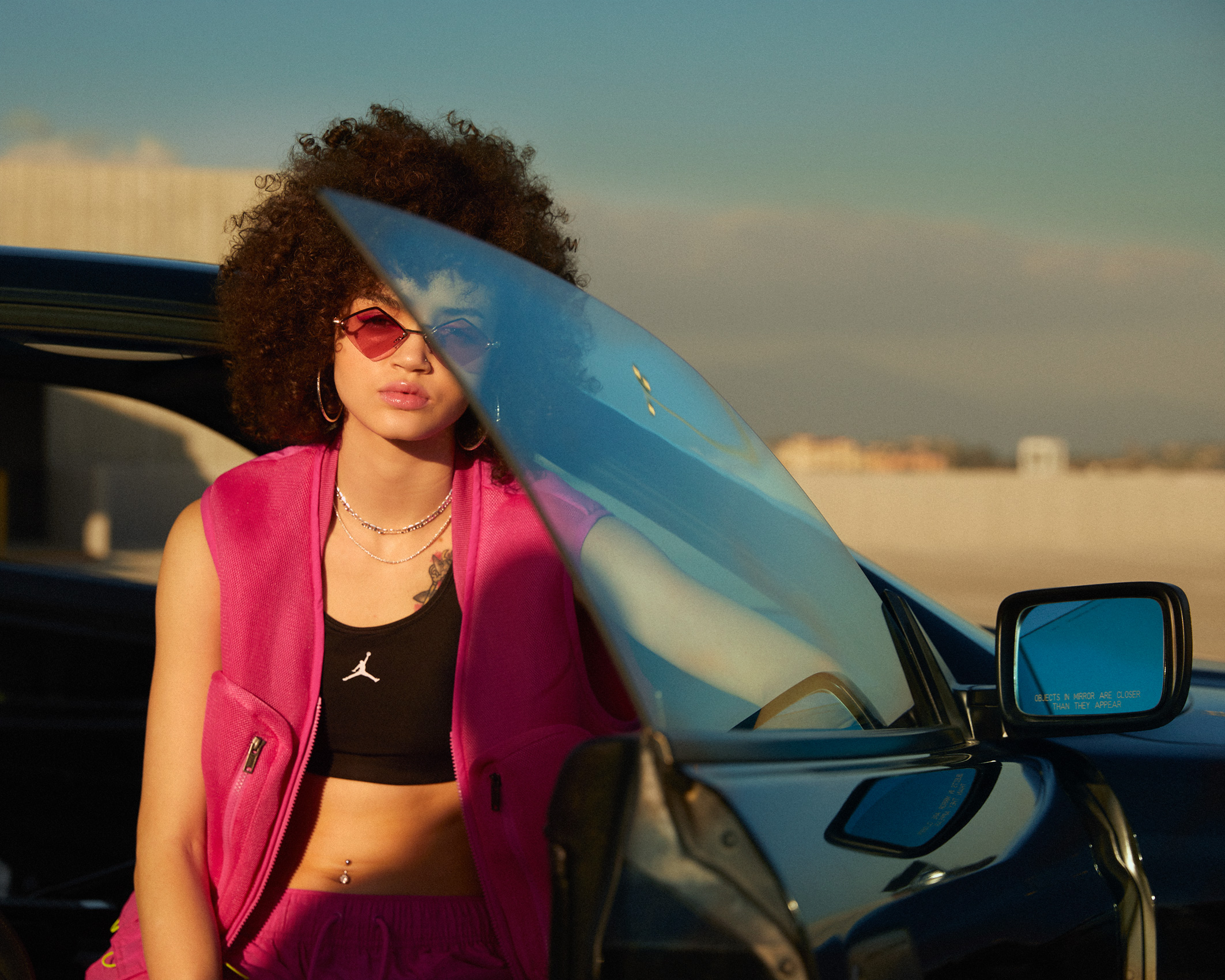 SU20_SSNL_WMNS_AIR_MAX_200_XX_004_6063-web-CROPPED-2